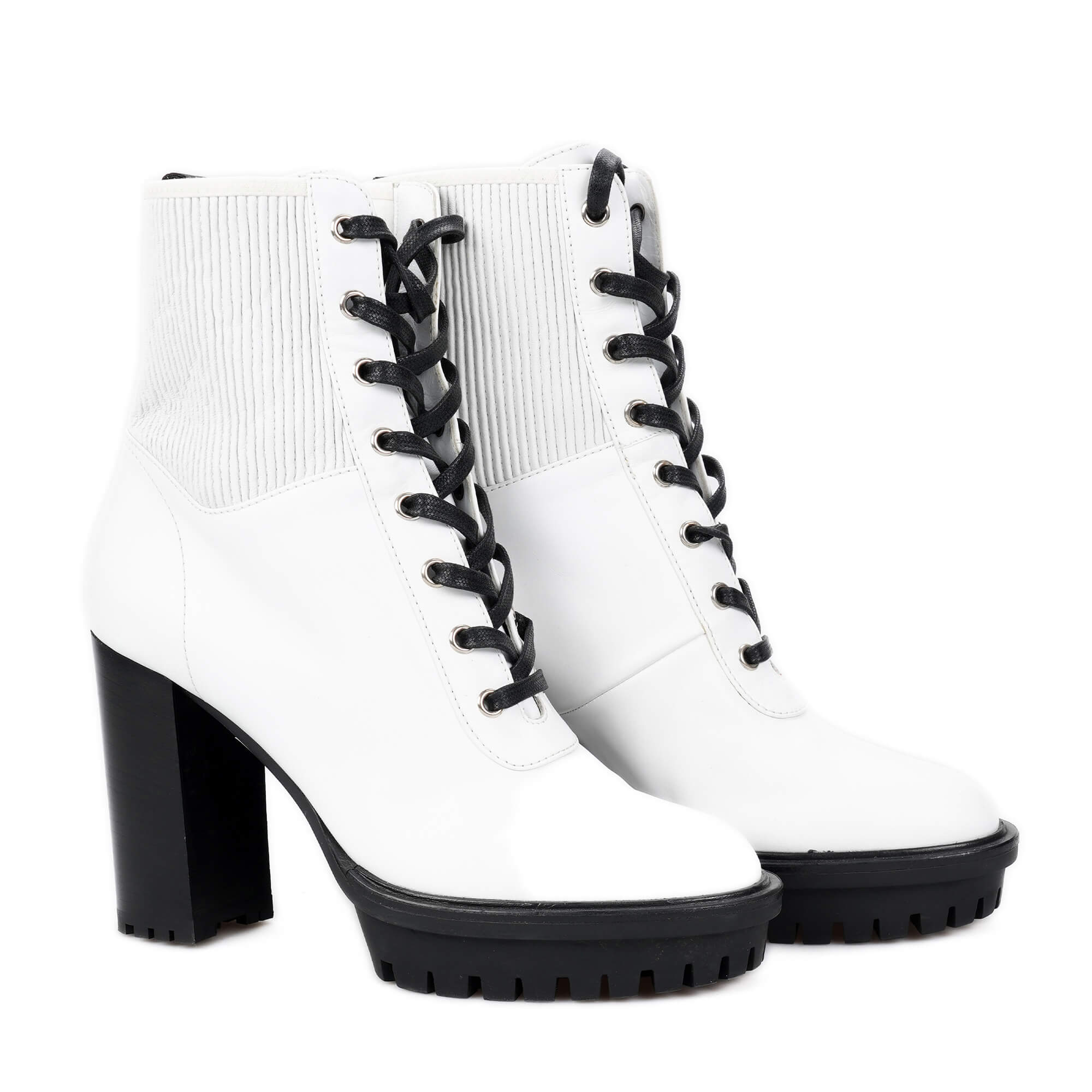 Gianvito Rossi - White Leather and Black Lace Up Boots